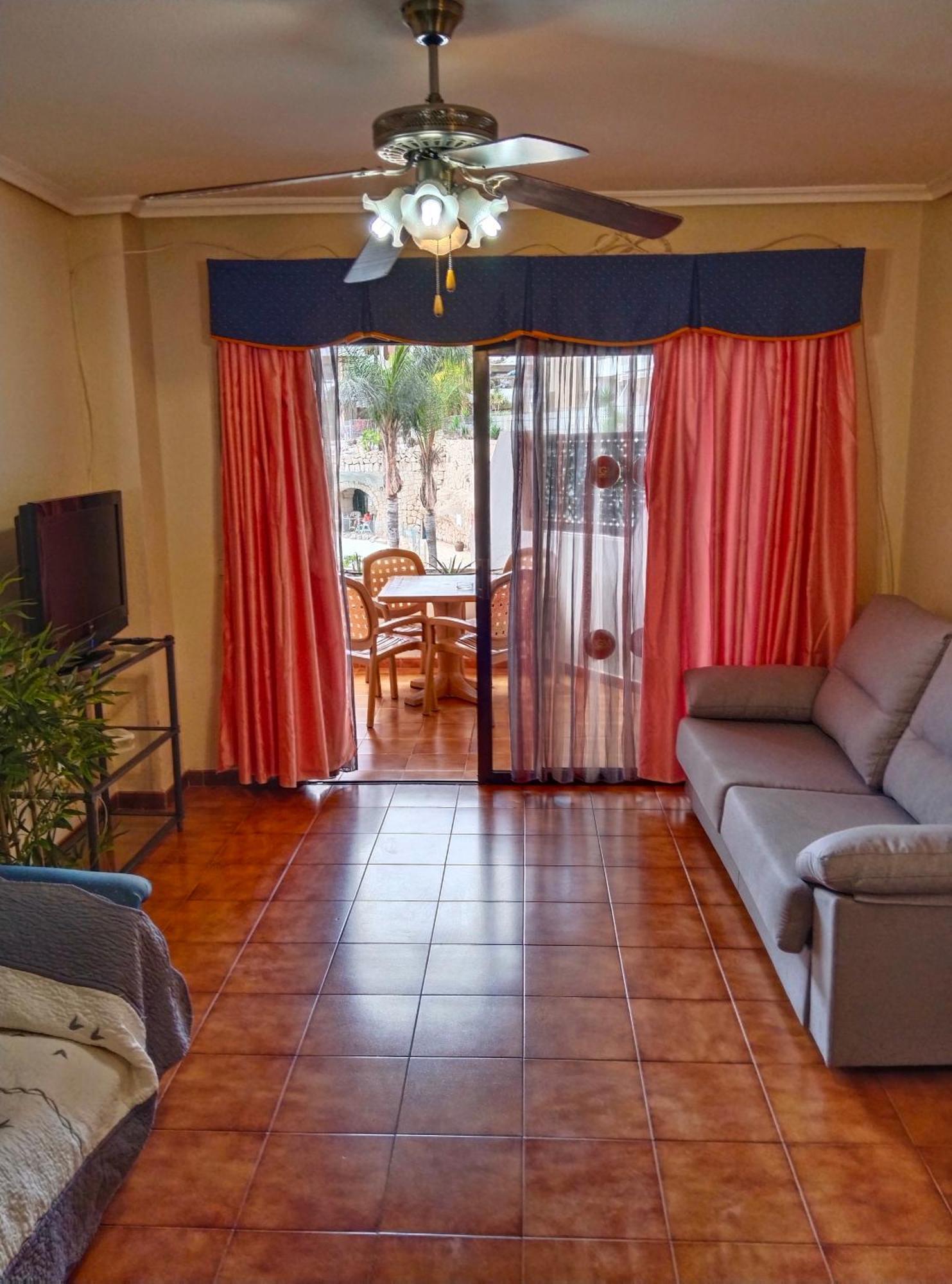Maximar Apartment 8 Bed Places, Heated Swimmingpool Arona  Buitenkant foto